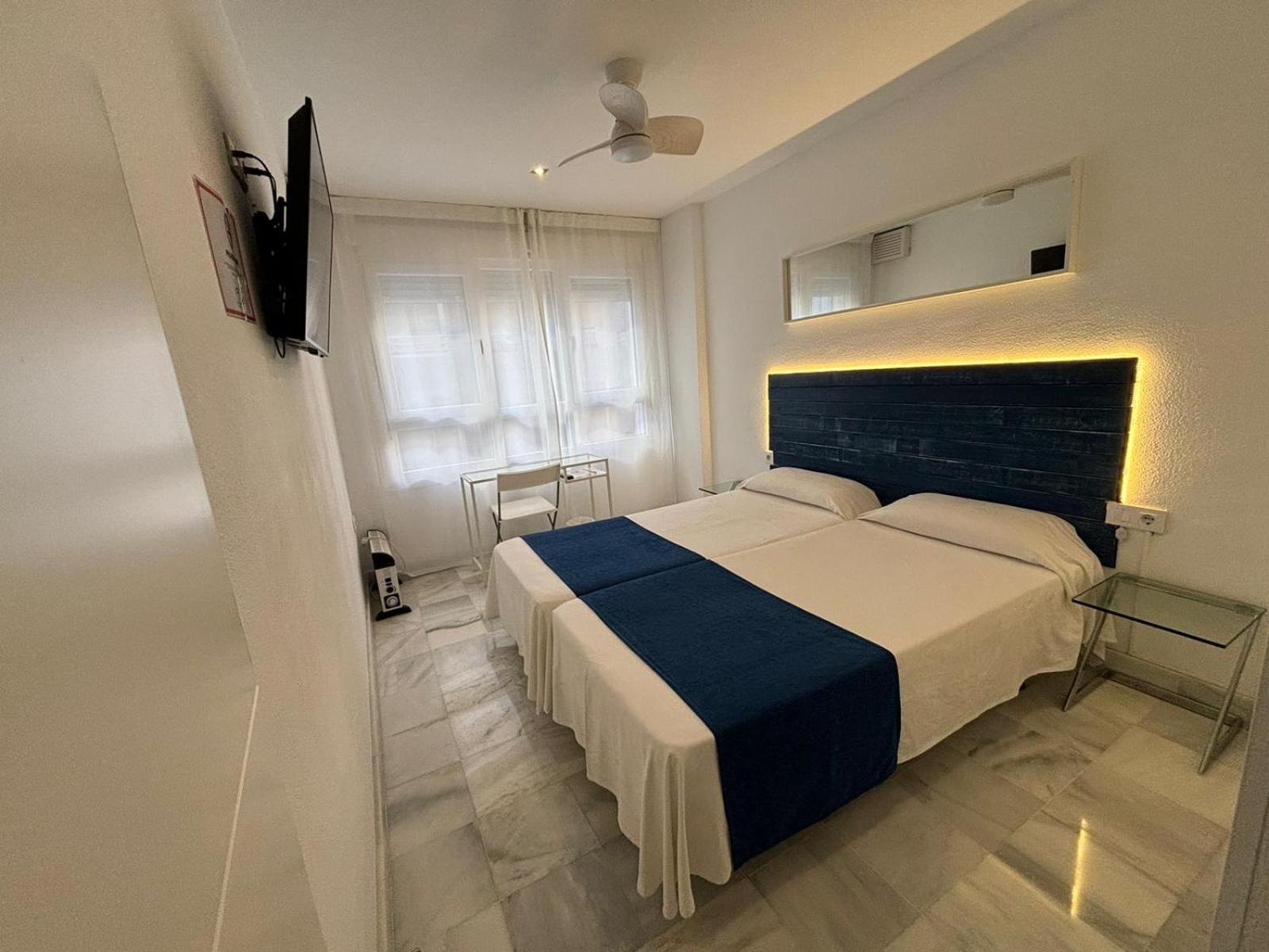 Apartamentos Turisticos Imar Кадіс Екстер'єр фото