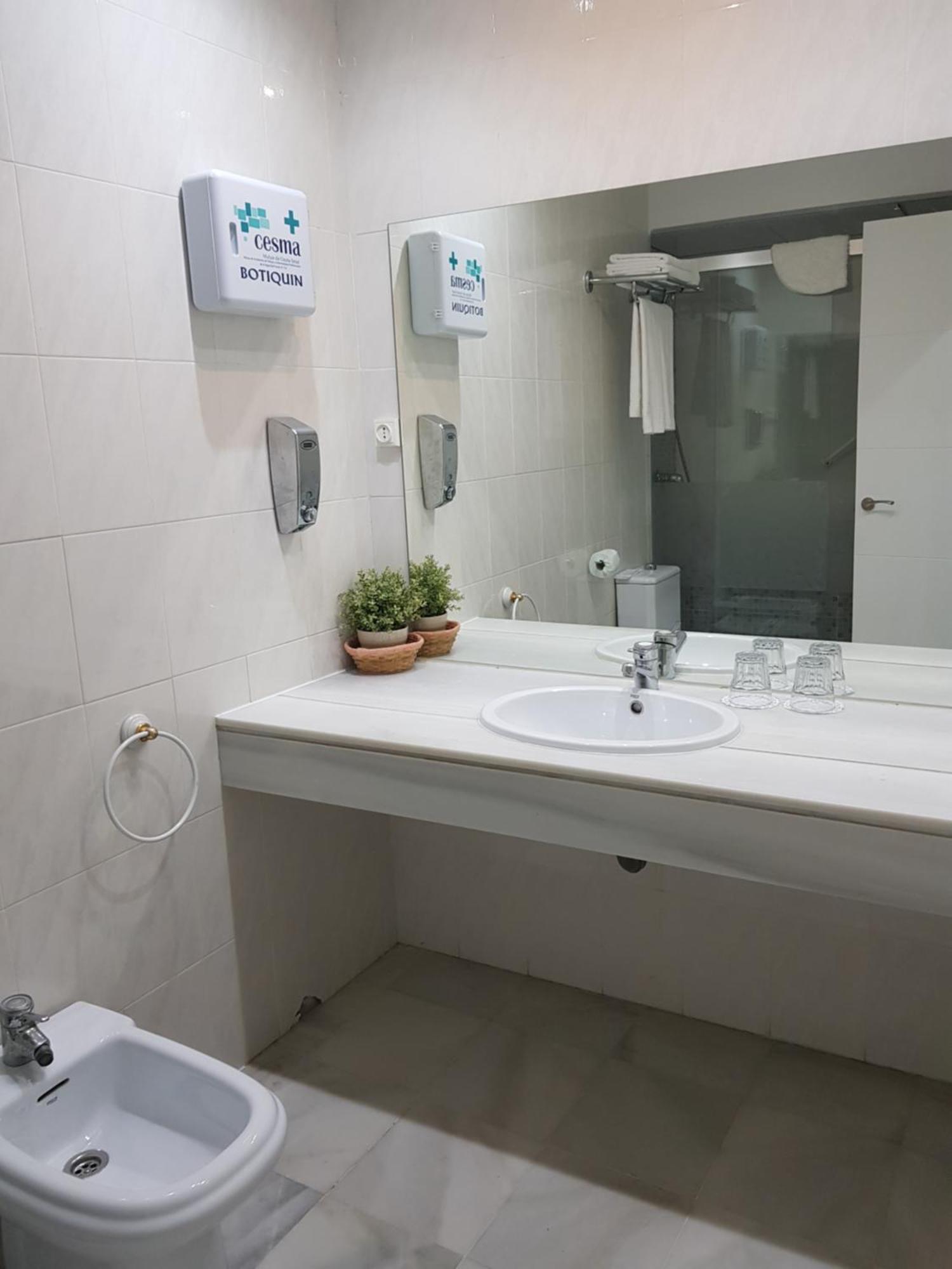 Apartamentos Turisticos Imar Кадіс Екстер'єр фото